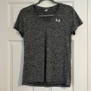 Women’s Under Armor Short sleeve V-neck